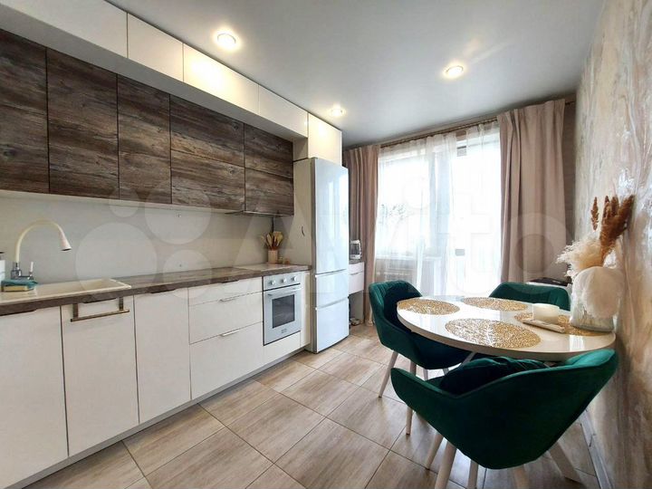 2-к. квартира, 56 м², 6/9 эт.