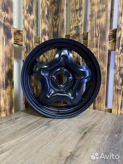 Штампованные диски R16 LADA Vesta