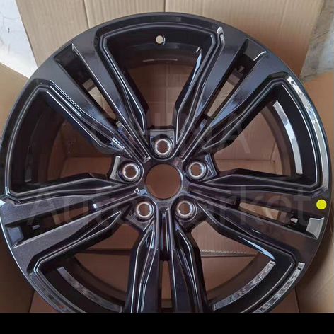 Литые диски Geely 7×R19 5×114.3