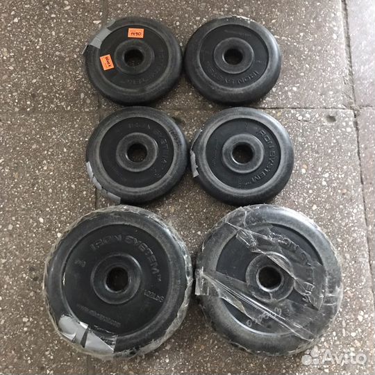 Гантели в ассортименте