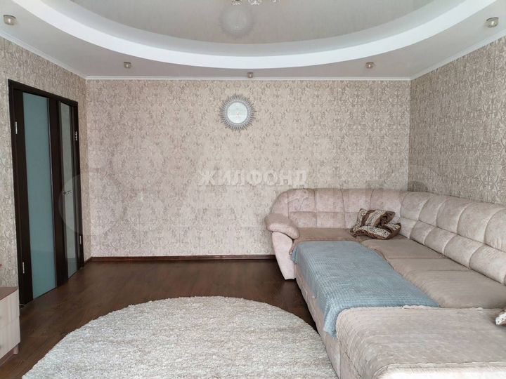 2-к. квартира, 58 м², 5/10 эт.