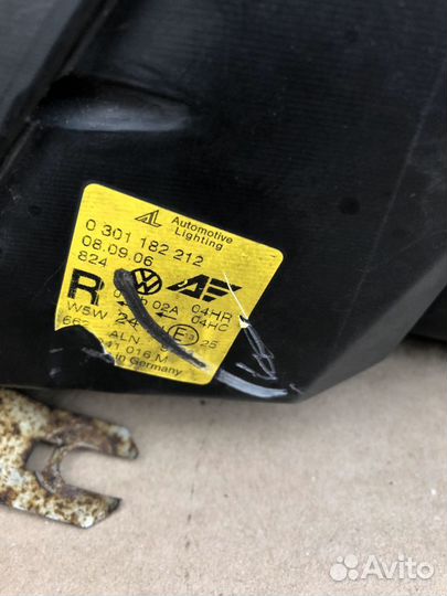 Фара правая Фольксваген Шаран