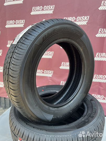 Yokohama BluEarth-ES ES32 215/55 R17 94V