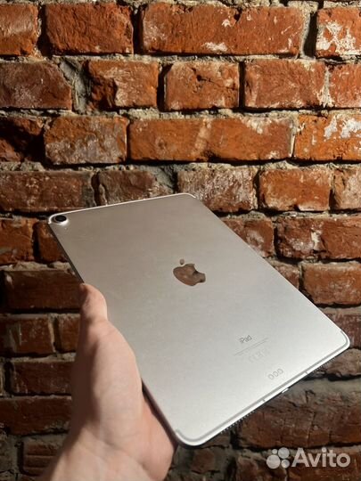 iPad air 4 256 cellular