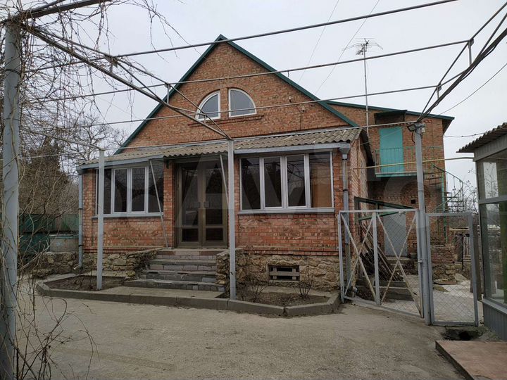 Дом 175 м² на участке 21 сот.