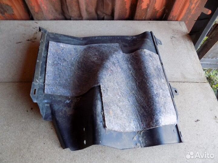 Обшивка багажника Accent II (+тагаз) 2000-2012