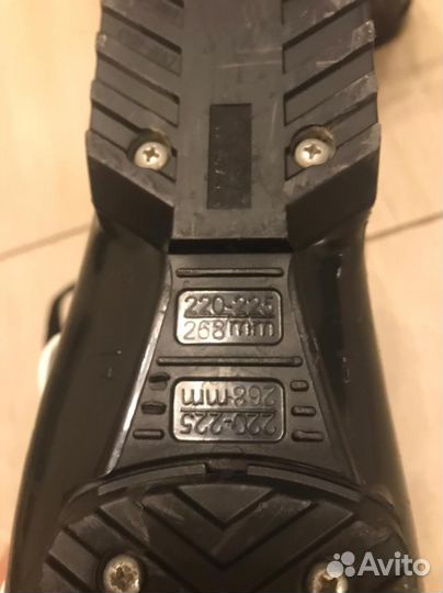 Ботинки детские горнолыжные в идеальном состоянии