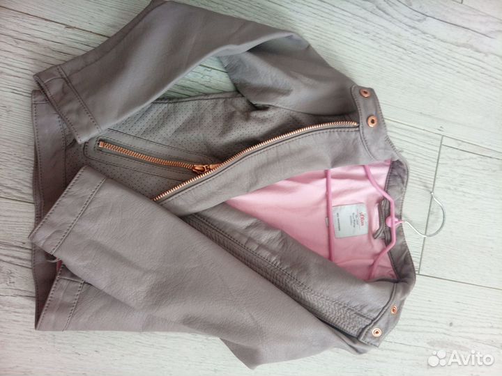 Новая куртка для девочки размер 116