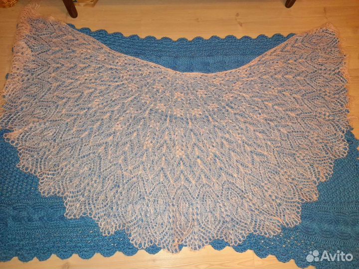 Шаль ручной работы