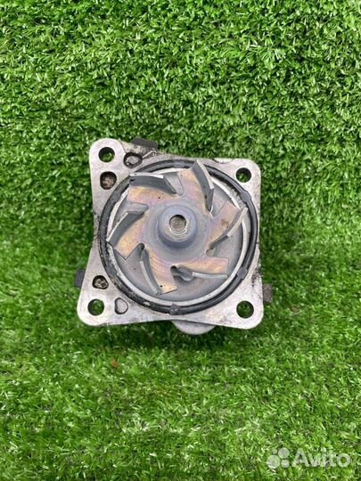 Водяная помпа Mitsubishi ASX GA1W 2010 1300A095