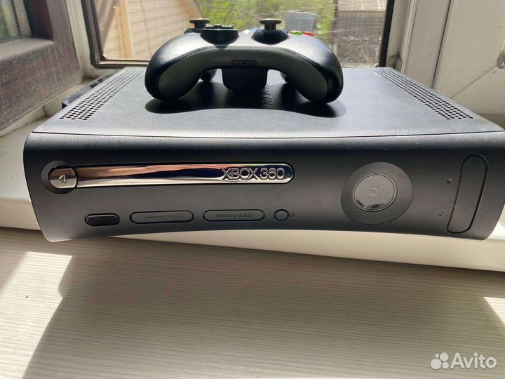 Xbox 360 и джостик