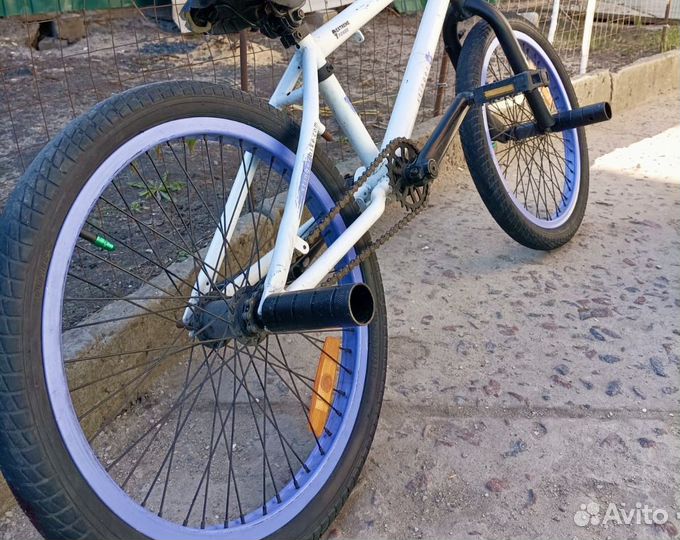 Трюковой велосипед bmx