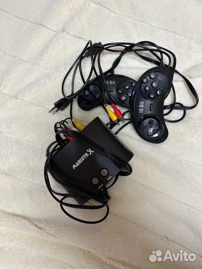 Игровая примтавка sega magistr x 16 bit