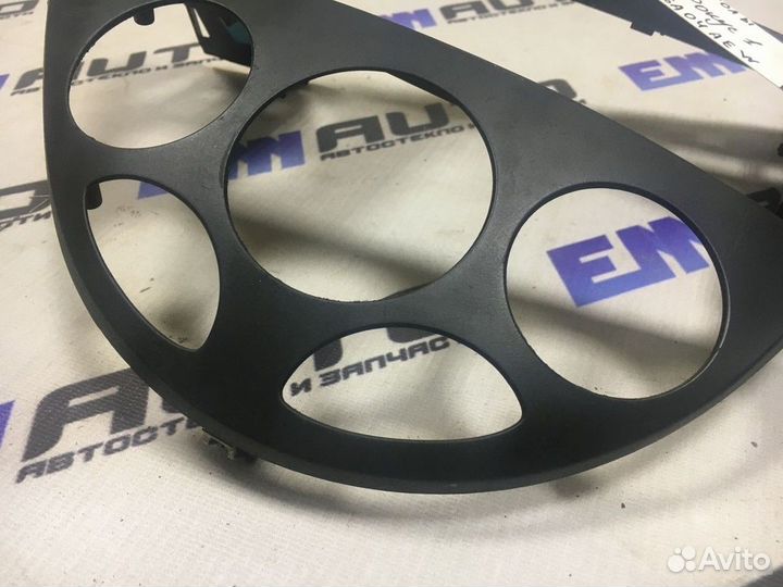 Рамка магнитолы Форд Фокус 1