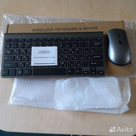 Беспроводная клавиатура и мышь