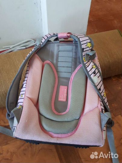 Школьный рюкзак