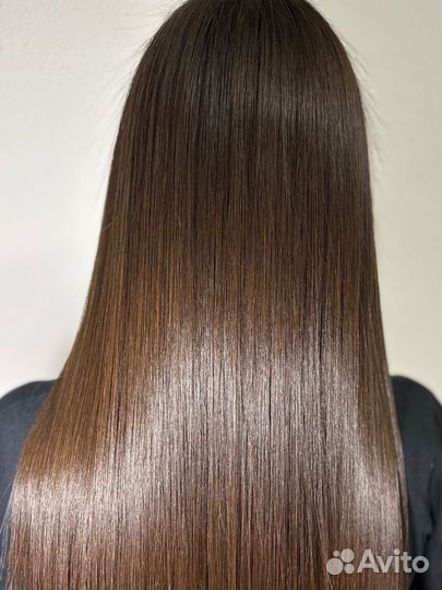 Кератиновое выпрямление волос