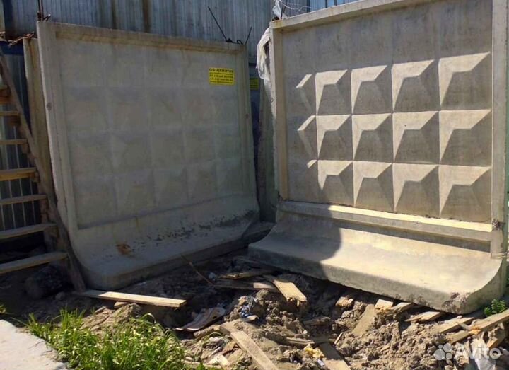 Забор из бетона самостоящий