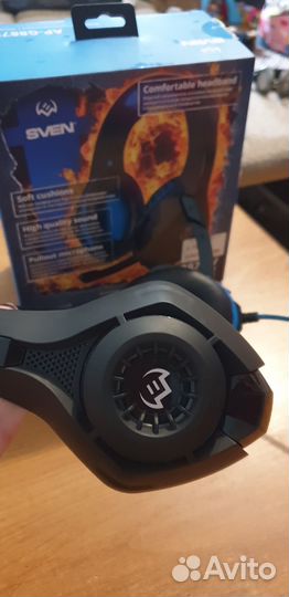 Игровые стереонаушники с микрофоном Sven