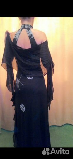 Вечернее платье