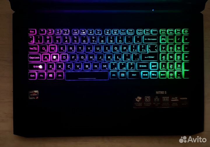 Acer Nitro5 17.3' R5-5600H/16GB/512/ RTX 3060 6GB