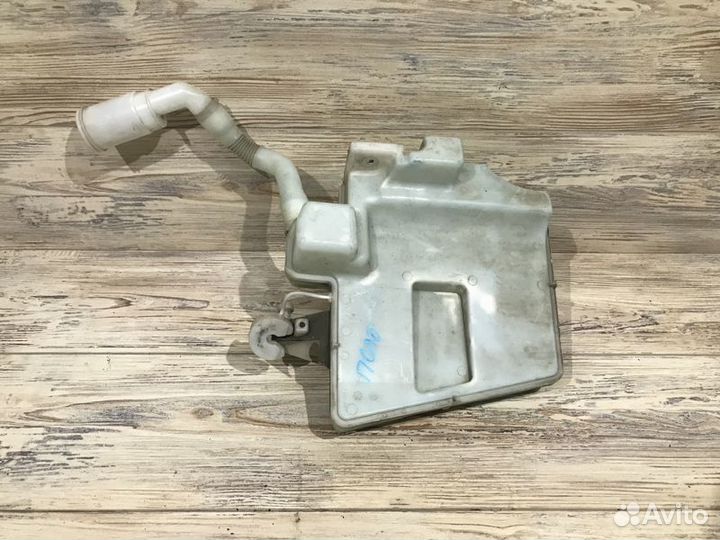 Бачок омывателя для Volkswagen Polo MK5