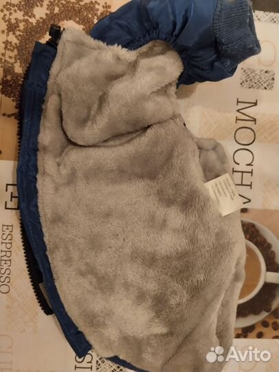 Зимний комбинезон для маленькой собаки