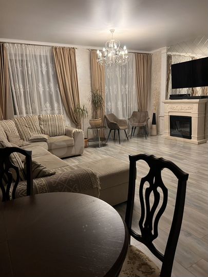 Дом 200 м² на участке 3 сот.