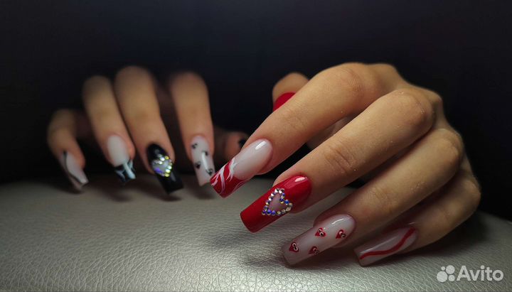 Маникюр с покрытием гель-лаком
