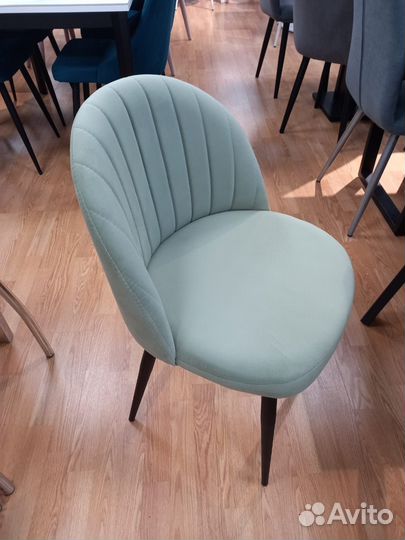 Стулья обеденные мягкие