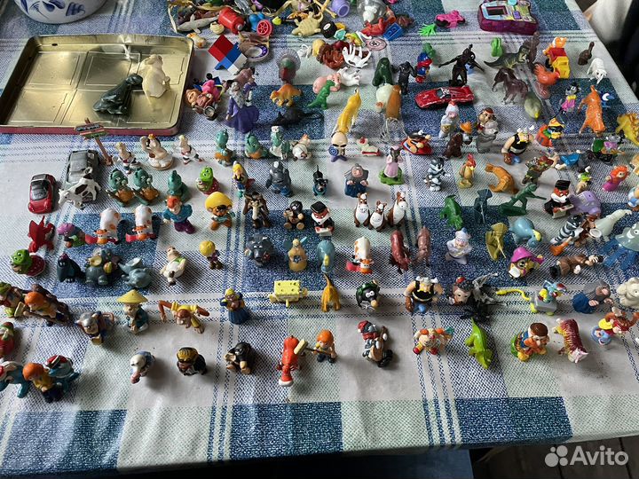 Игрушки Kinder сюрприз