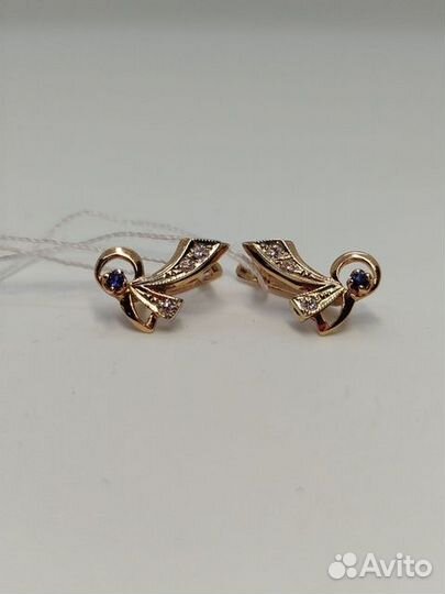 Золотые серьги с бриллиантом