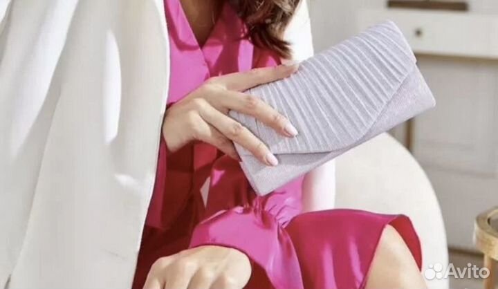 Клатч женский серебристый