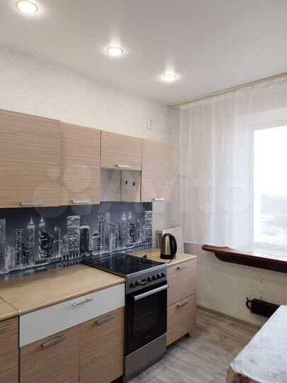 2-к. квартира, 53 м², 10/10 эт.