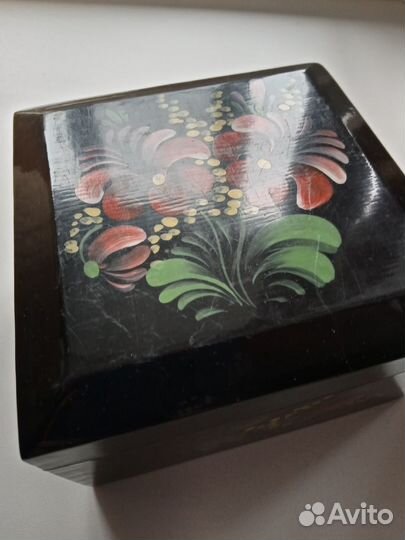 Шкатулка роспись лак 13,5Х13,5Х7,5