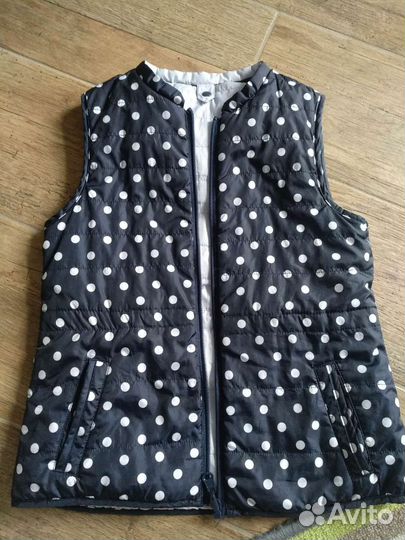 Верхняя одежда для девочки 130-140