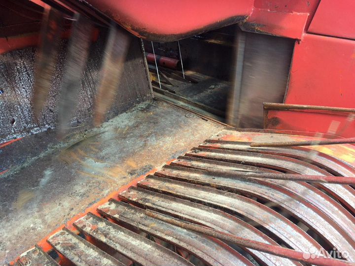 Пресс-подборщик Sipma Z224/1, 1995