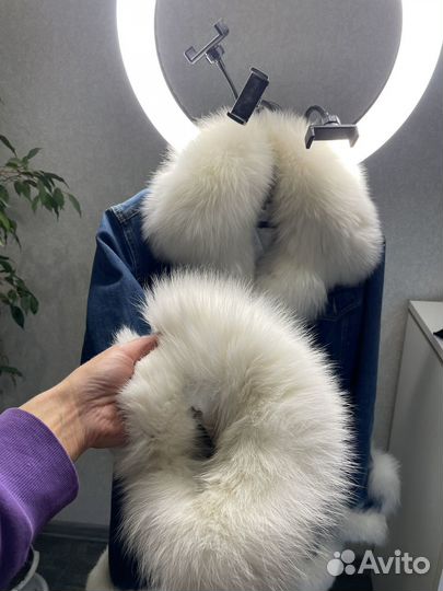 Стильная джинсовка с мехом