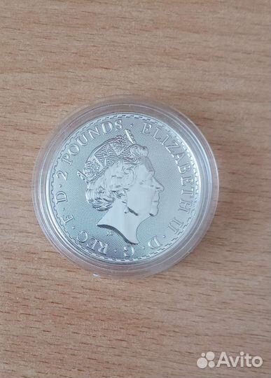 Серебряные инвестиционные монеты разных стран