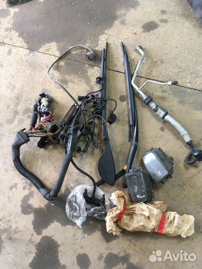 Коса моторная BMW E39 в сборе с рампой и форсункам