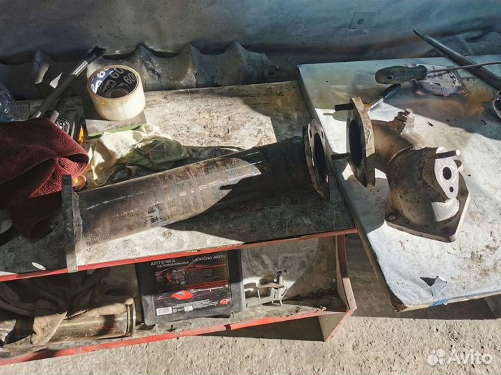 Аутлет даунпайп для турбины HKS 2835, HKS 3037