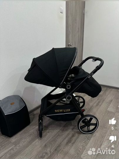 Прогулочная коляска с реверсивным блоком