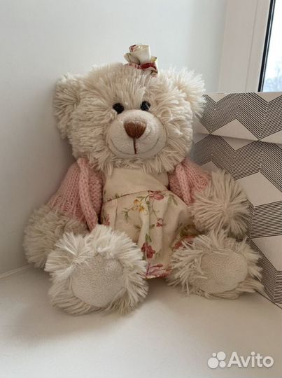 Плюшевый медведь