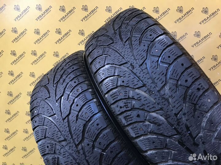 Hankook Winter I'Pike 235/55 R17 99T