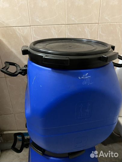 Бочка пластиковая 40 литров,пищевая