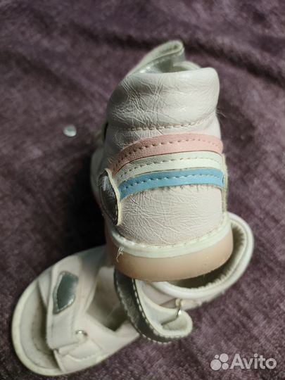 Сандалии для девочки 23 размер