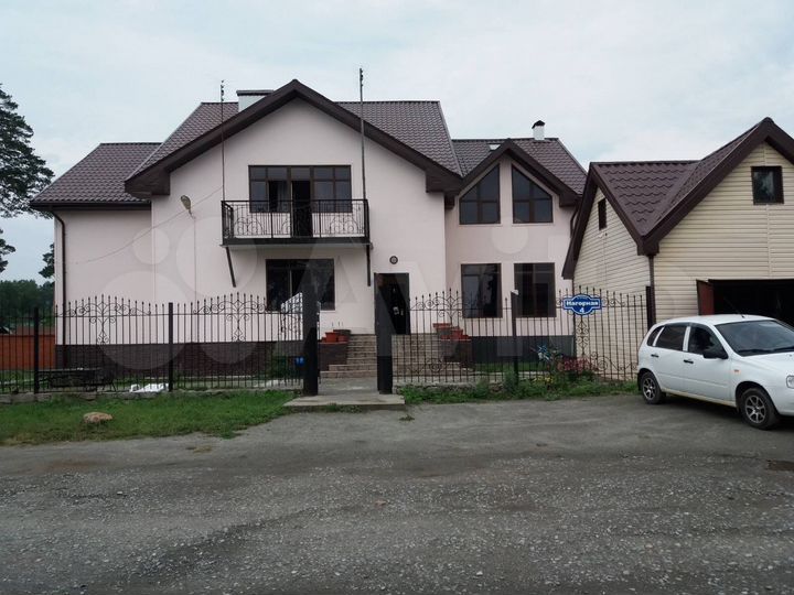 Квартира-студия, 40 м², 2/3 эт.