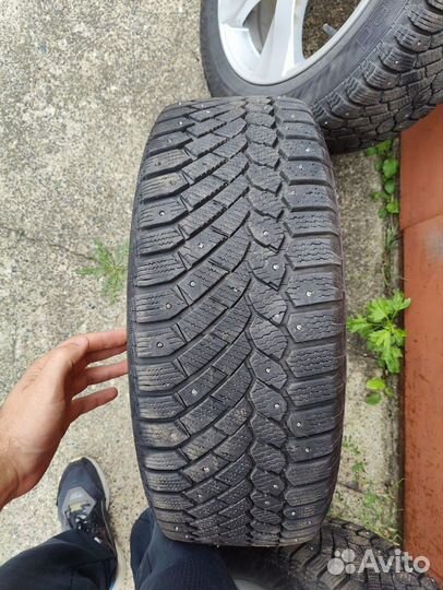 Колеса на Toyota 215/55 R17