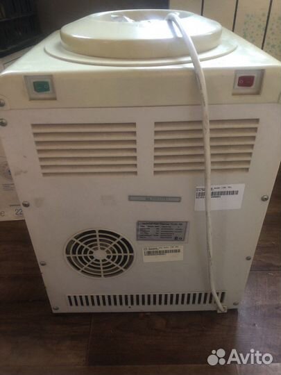 Кулер для воды