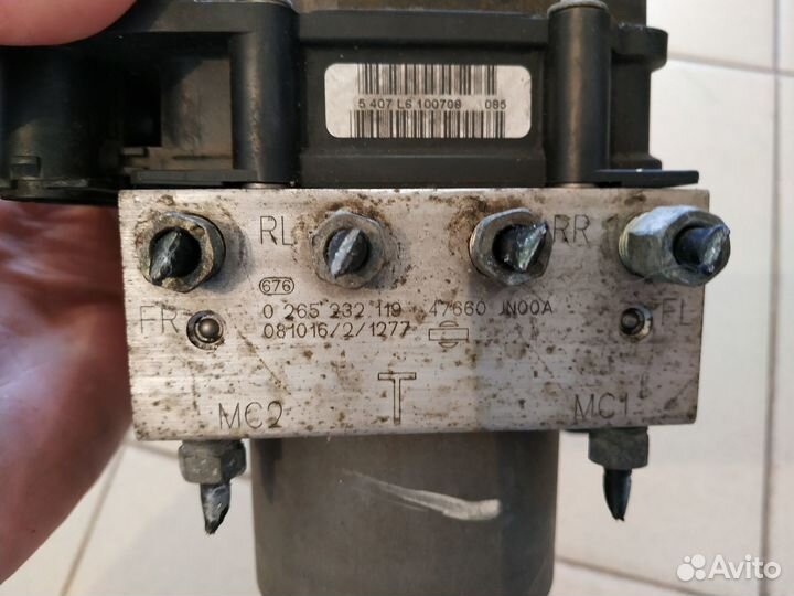 Блок abs Nissan Teana J32